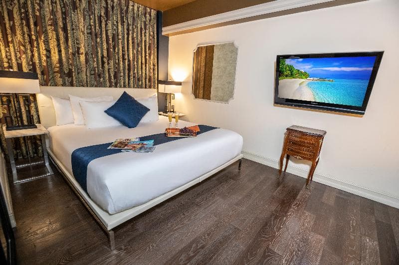 Riviera Suites South Beach photo 1