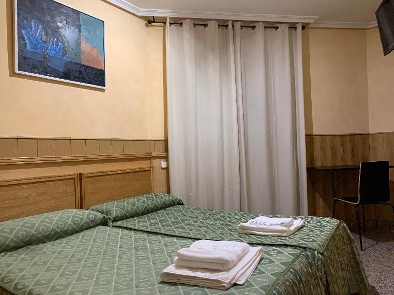 Hostal Juan XXIII 5
