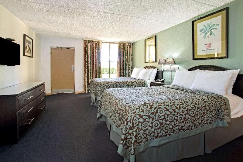 Days Inn by Wyndham Orlando Airport Florida Mall 5