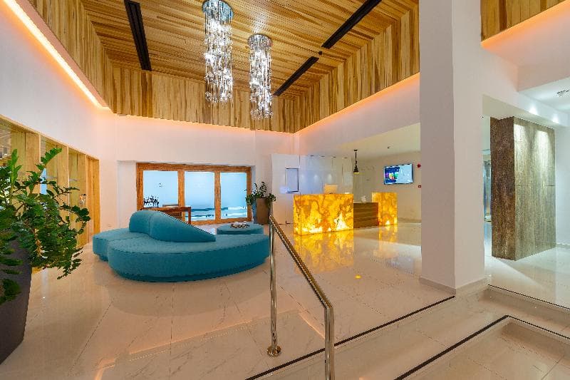 Anemi Hotel & Suites Paphos 4