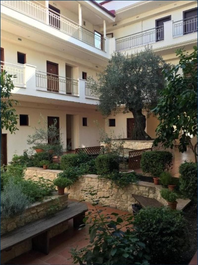 Electra Hotel 4
