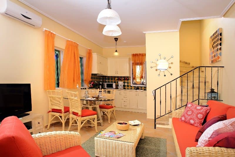 La Riviera Barbati Seaside Luxurious Apartments & Villas 3