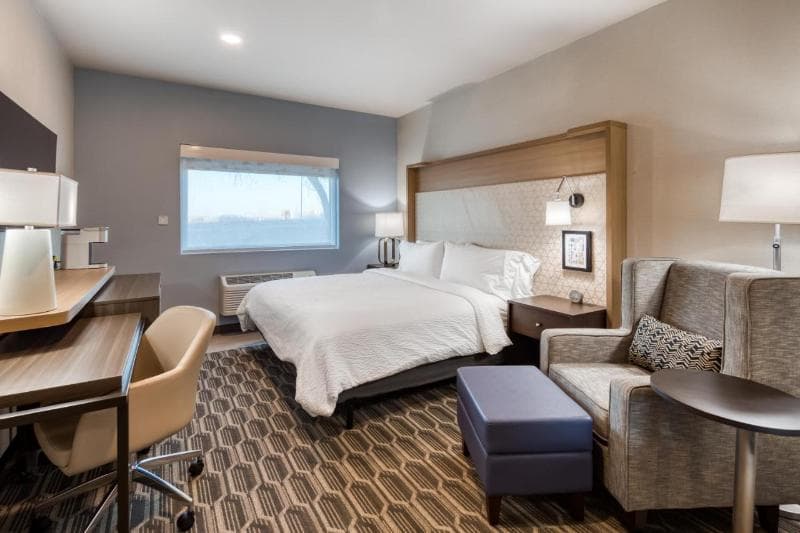 Comfort Inn And Suites Downtown 2