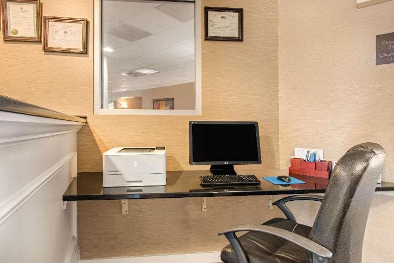 Comfort Inn Mechanicsburg - Harrisburg South photo 1