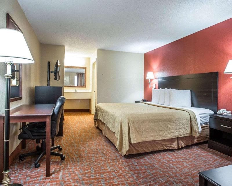 Quality Inn & Suites (Monroe) 4