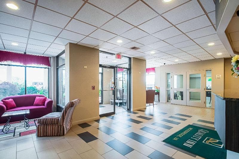 Quality Inn Near Potomac Mills 4