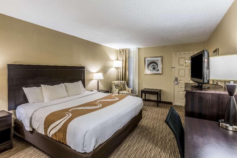 Quality Inn University 2