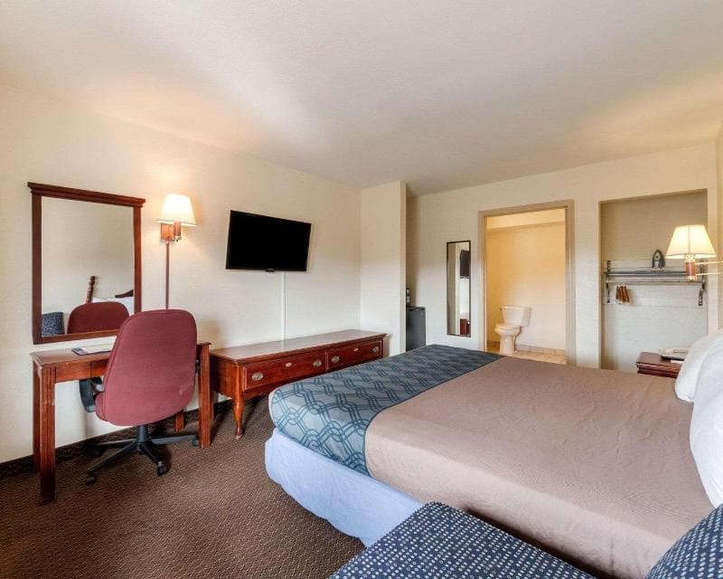 OYO Hotel Corpus Christi North / I-37 4