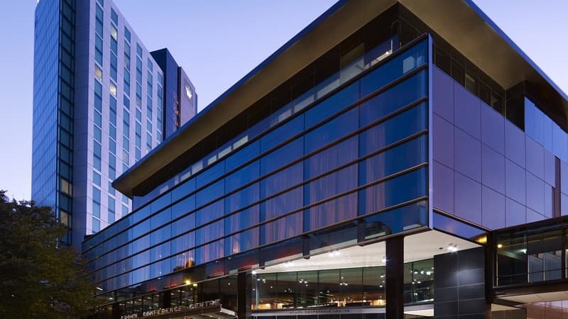 Crown Promenade Melbourne 3