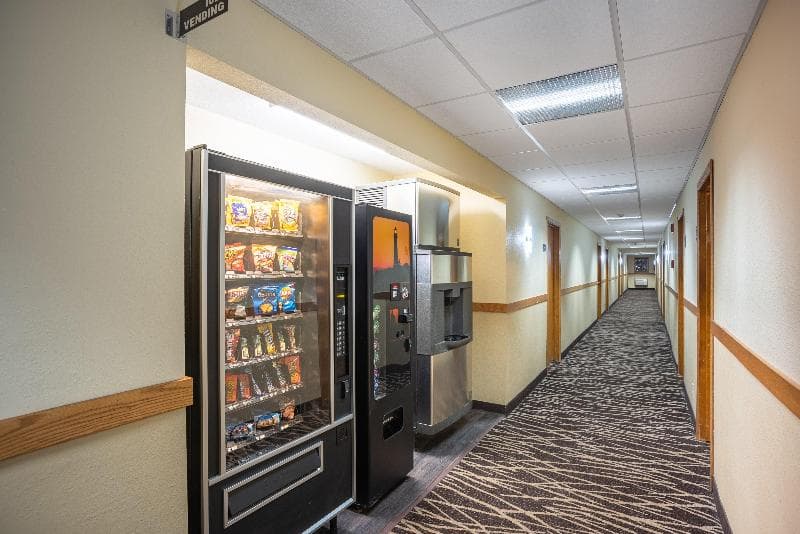 Red Roof Inn Des Moines photo 1