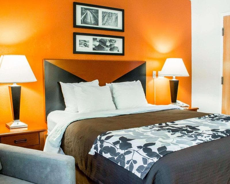 Sleep Inn Mount Pleasant 4