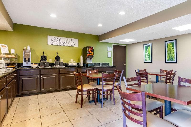 Sleep Inn I-95 North Savannah 4