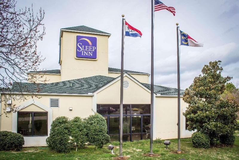 Clarion Pointe Wake Forest - Raleigh North 2