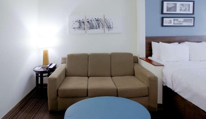 Sleep Inn & Suites Chesapeake - Portsmouth 5