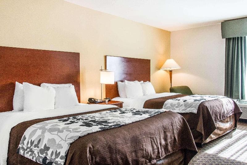 Sleep Inn And Suites Pooler 5