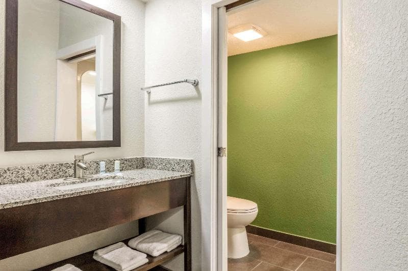 Travelodge by Wyndham Flowood main