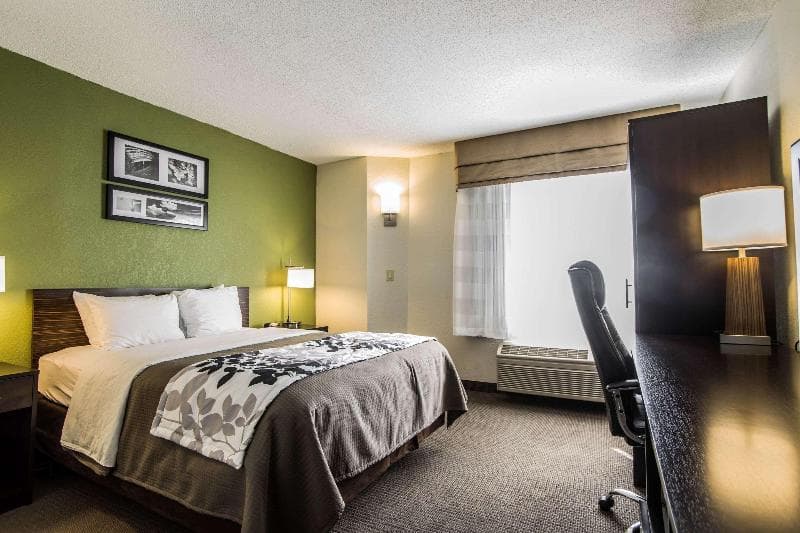 Sleep Inn Airport main