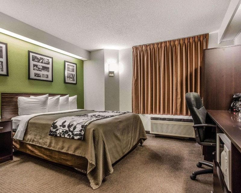 Sleep Inn At Td Convention Center 2