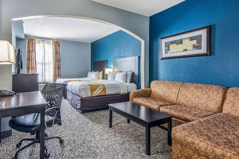 Comfort Suites 2