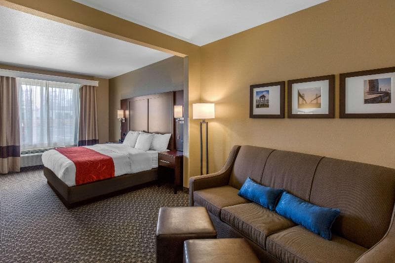 Comfort Suites 2