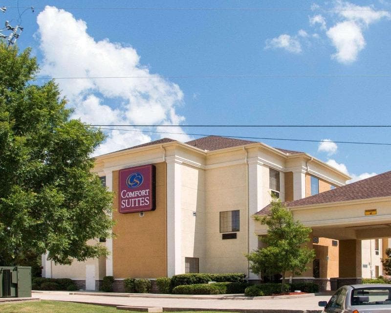 Comfort Suites 4