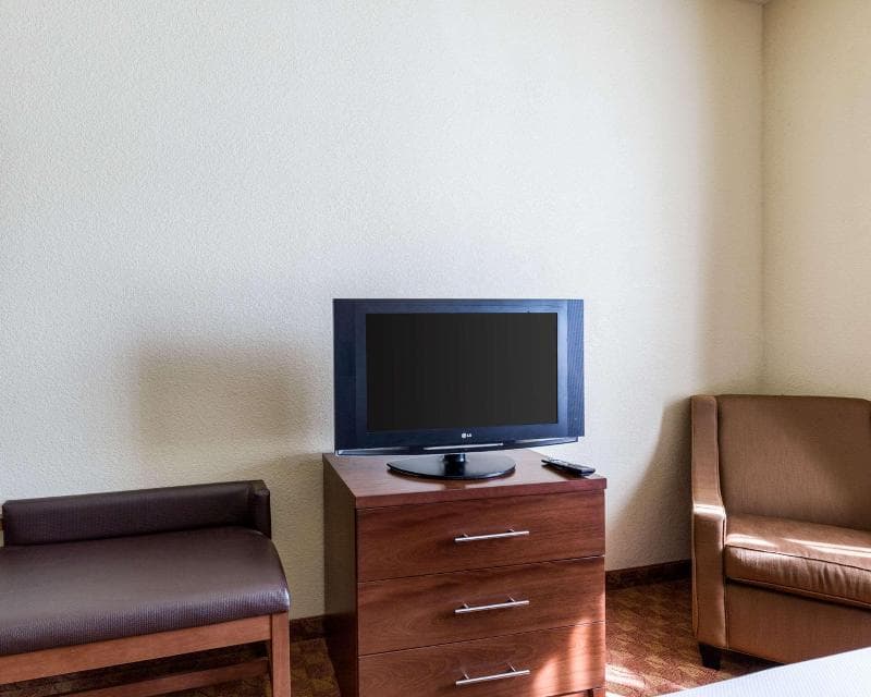 Comfort Suites near Nasa - Clear Lake 2