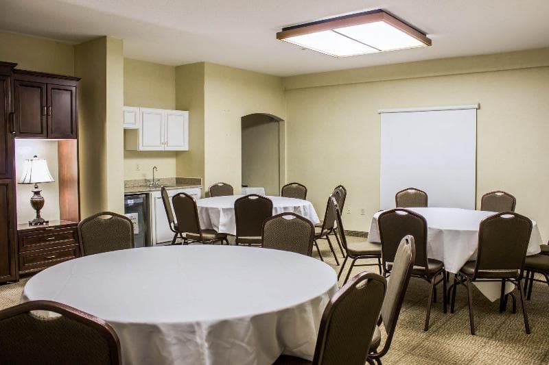Four Points by Sheraton Greensboro Airport photo 1