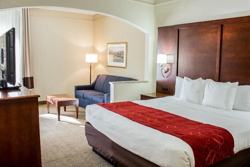 Four Points by Sheraton Greensboro Airport 3