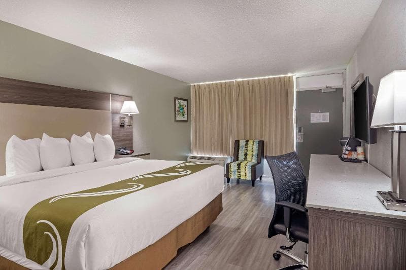 Quality Inn & Suites Cartersville 3