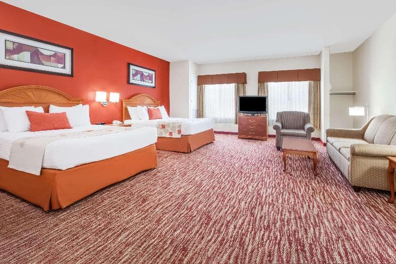 Hawthorn Suites by Wyndham Irving DFW South 4