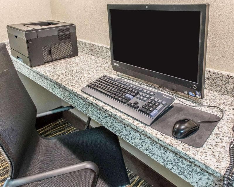 Mainstay Suites Pittsburgh Airport photo 1
