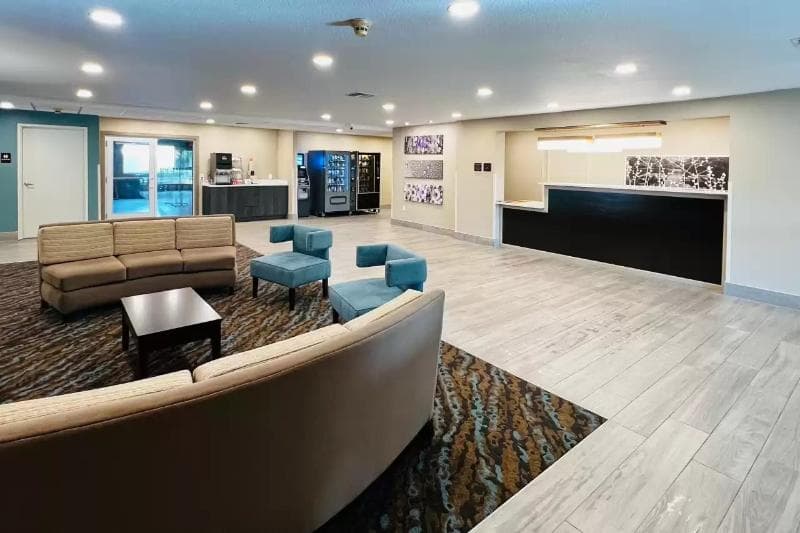 Sleep Inn & Suites photo 1