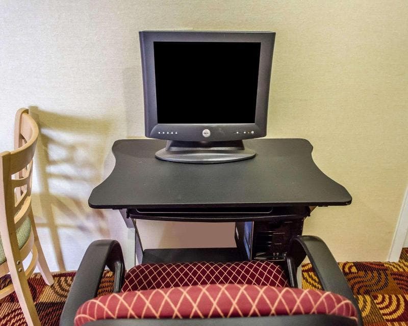 Econo Lodge Mechanicsburg photo 1