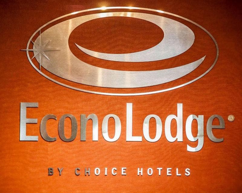 Econo Lodge Freeport 3