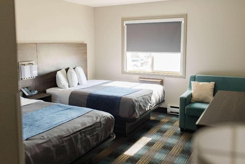 Travelodge by Wyndham Escanaba 5