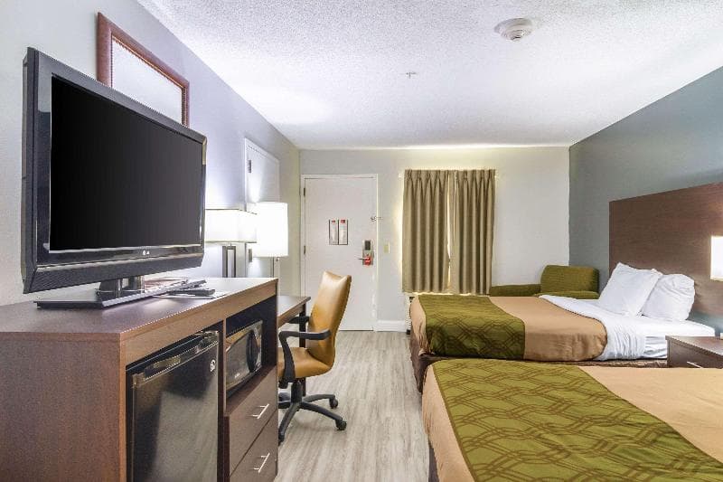 SureStay Hotel by Best Western Brunswick 3