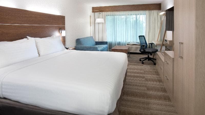 Comfort Inn South Forest Beac 4