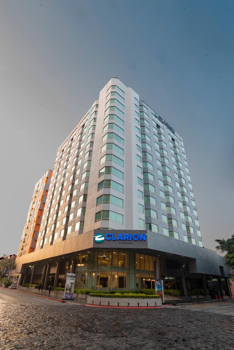 Clarion Suites photo 1