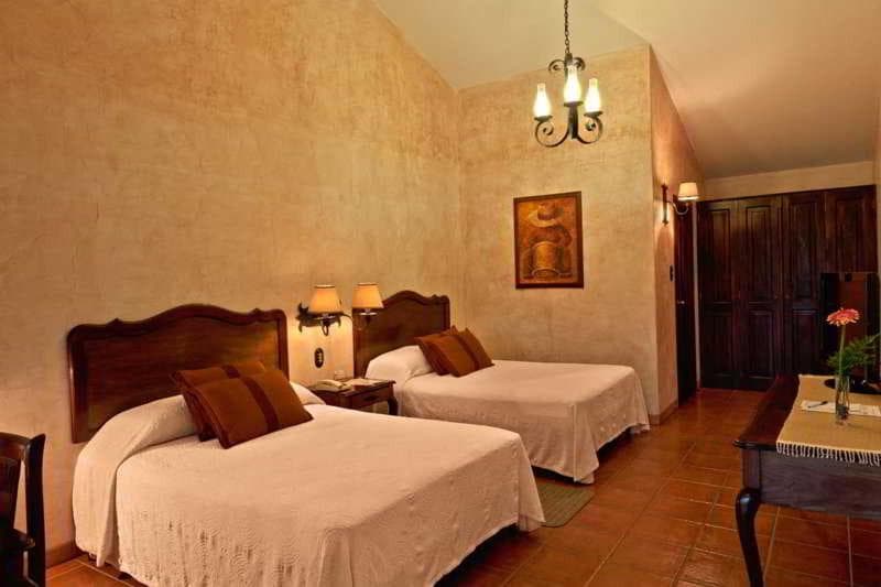 Hotel Las Farolas 3
