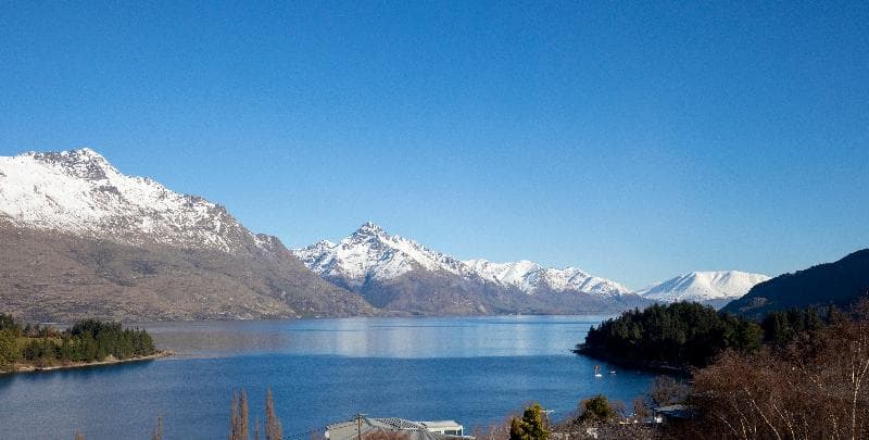Copthorne Hotel & Apartments Queenstown Lakeview 2