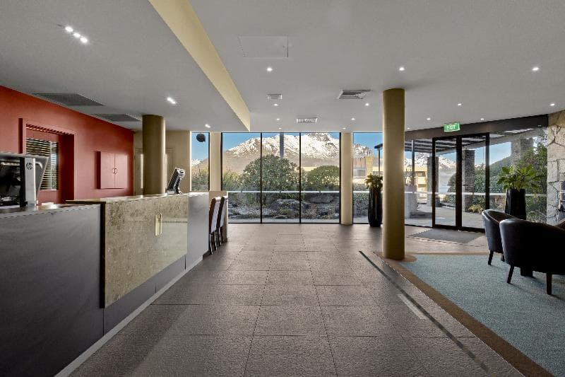 Copthorne Hotel & Apartments Queenstown Lakeview 4