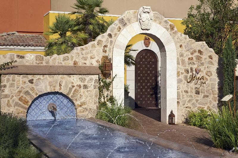 Omni Scottsdale Resort at Montelucia 3