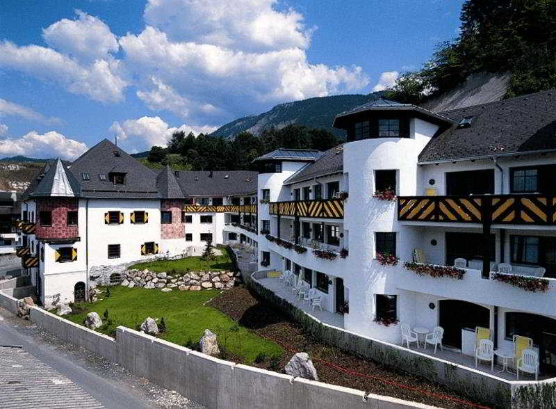 Family Hotel Schloss Rosenegg main