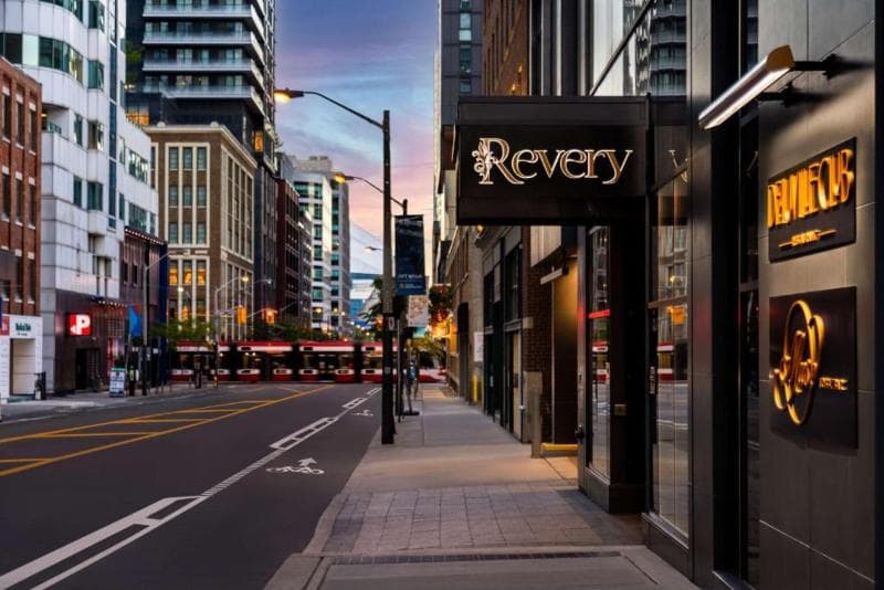 Toronto Downtown Hilton Garden Inn 3
