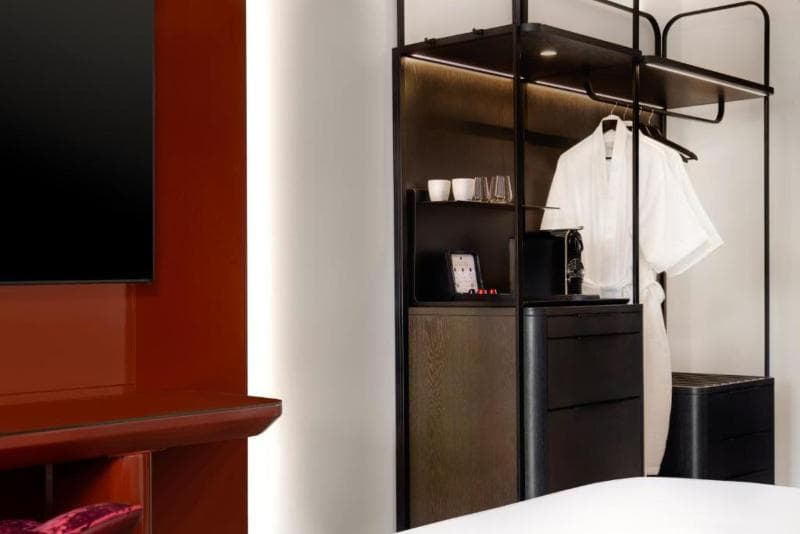 Toronto Downtown Hilton Garden Inn 5