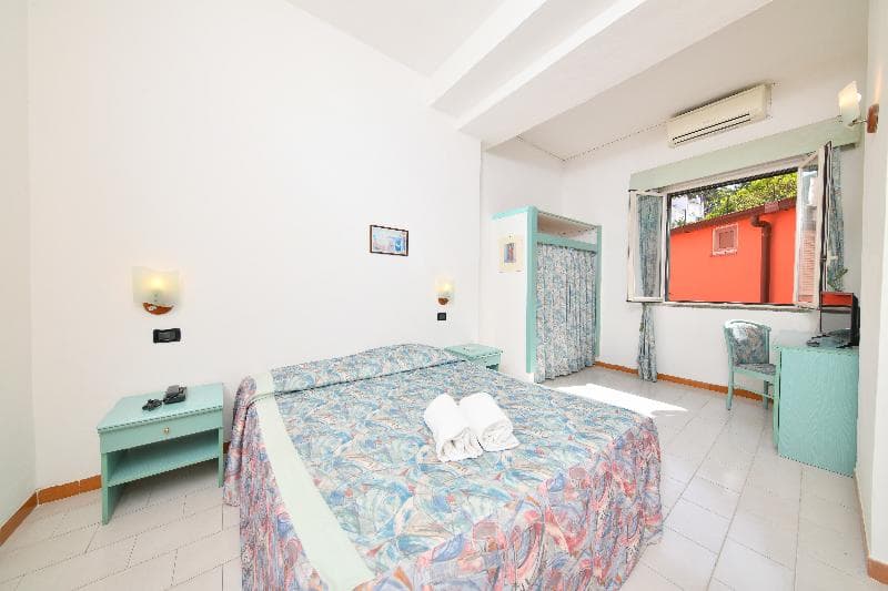 Hotel Antares main