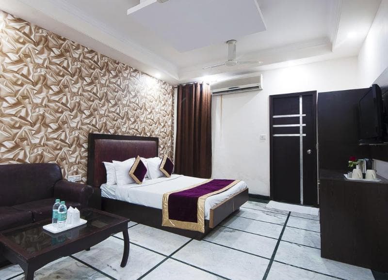 Apra Inn photo 1