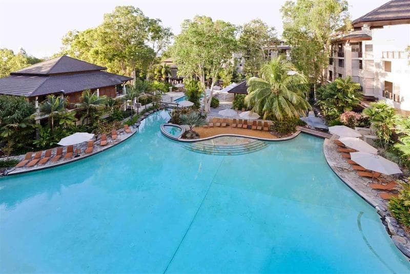 Pullman Palm Cove Sea Temple Resort and Spa Hotel 2