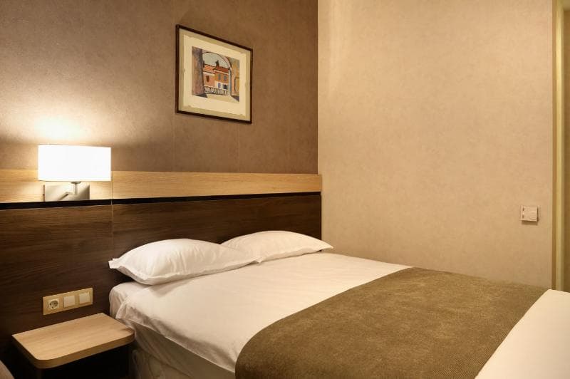 Dunav Plaza Hotel 4