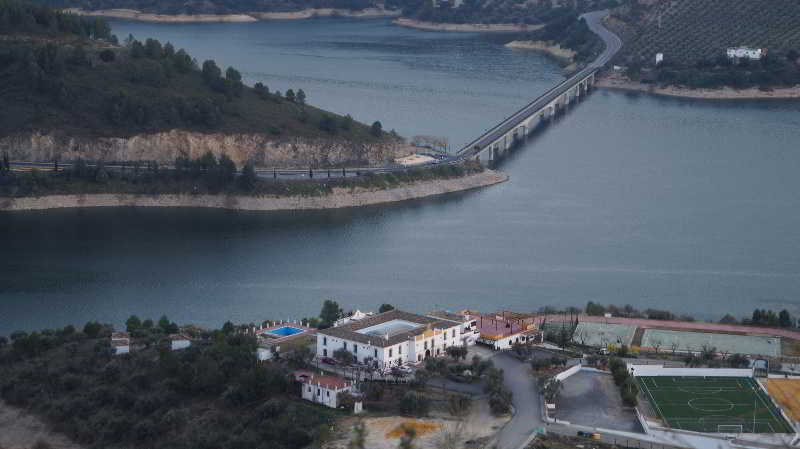 Caserío de Iznájar main